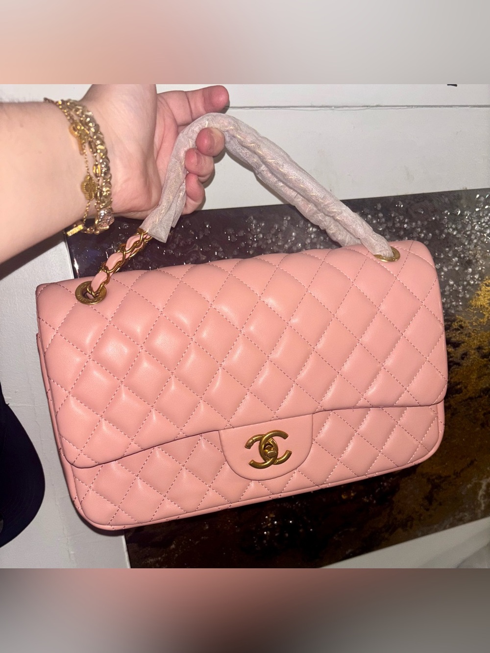 Brand New !!  (FASHION )Pink Quilted Flap Shoulder Bag with Gold Hardware